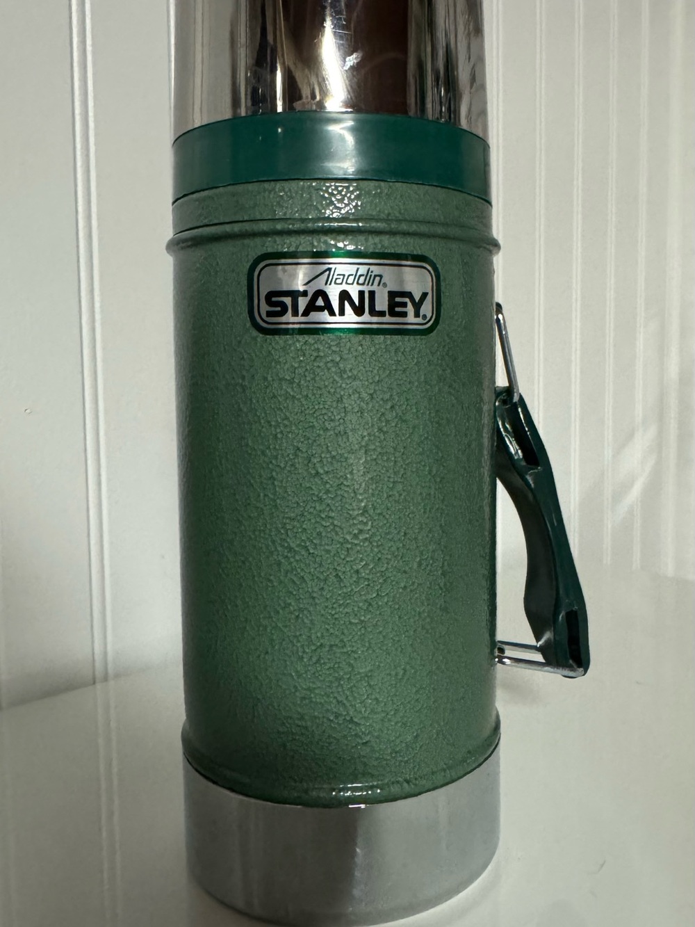 Stanley Dark Green Textured Vacuum Jug with Chrome Trim